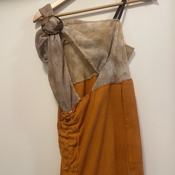 Loud Brand Studios Vashtie Dress (As seen on Kylie Jenner) - Picture 14 of 16